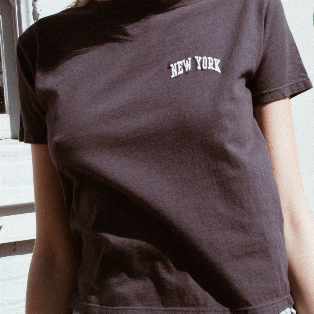 Brandy Melville/John Galt Jamie New York Tee